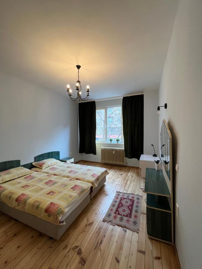 Apartament 113 In With 2br And 2 Full Bath *